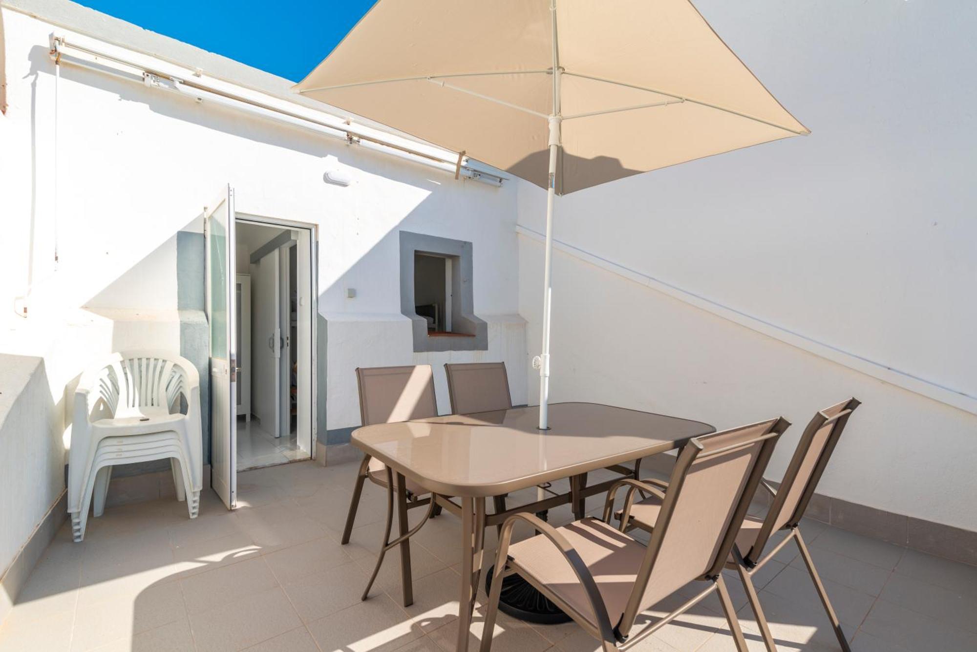 Casa Garde - 5 Mins City Center - Private Balcony - Wi-Fi ตาวิรา ภายนอก รูปภาพ