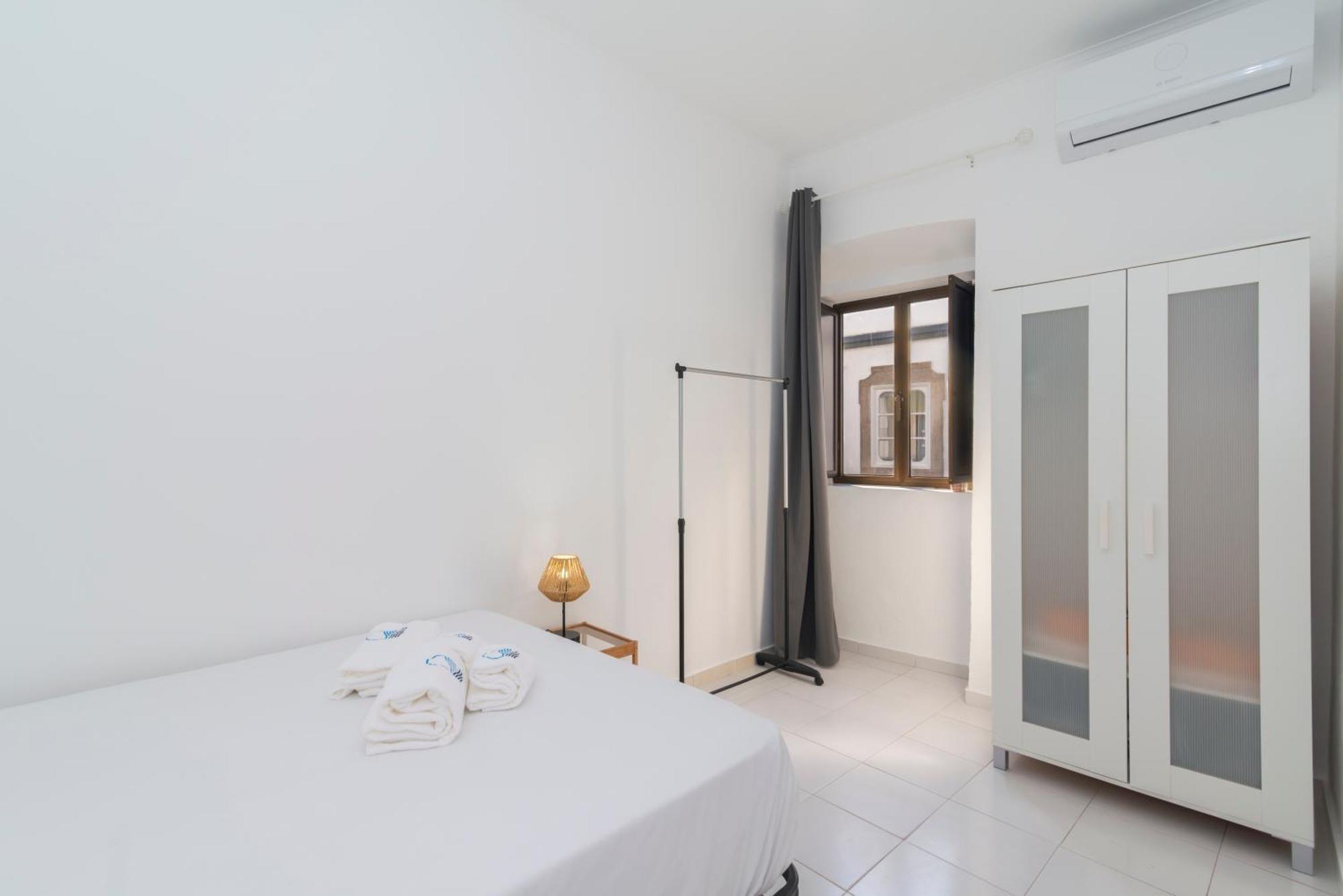 Casa Garde - 5 Mins City Center - Private Balcony - Wi-Fi ตาวิรา ภายนอก รูปภาพ