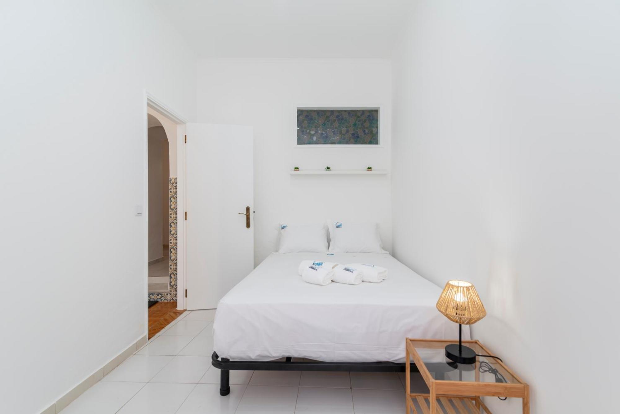 Casa Garde - 5 Mins City Center - Private Balcony - Wi-Fi ตาวิรา ภายนอก รูปภาพ